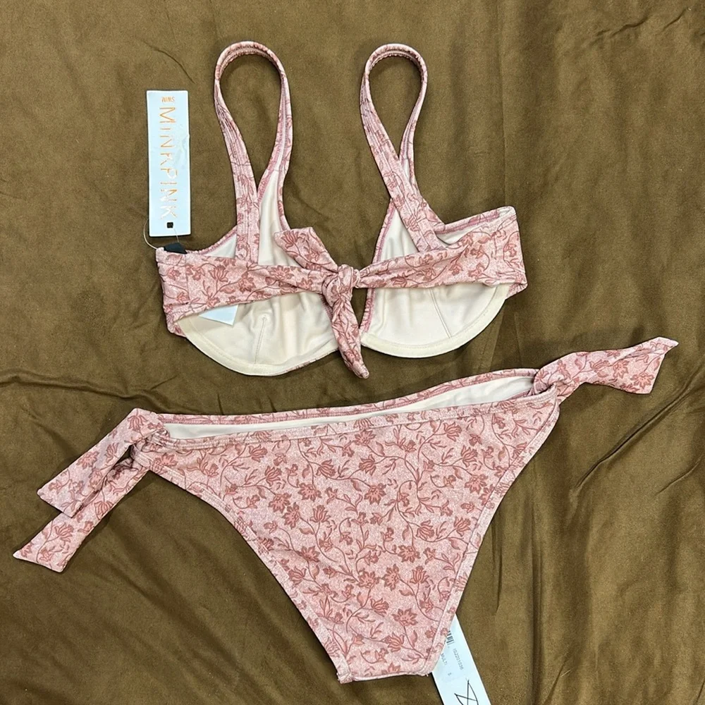 NWT MINKPINK Blush Mauve Floral Bikini Set